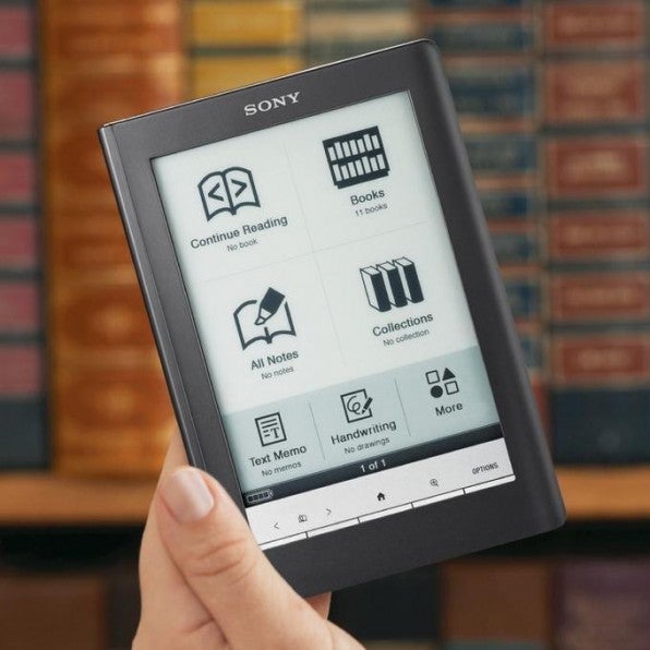 Klein und handlich ist der Sony Reader „Touch Edition“ zwar, aber sein Display konnte in Tests nicht überzeugen.
