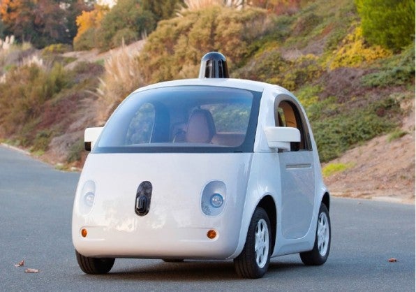 Google treibt mit seinem self-driving Car die klassischen Automobilhersteller ins digitale Zeitalter. Der Konzern will bereits in fünf Jahren in Kooperation mit Herstellern wie LG oder Bosch selbstfahrende Autos zur Serienreife bringen. (Foto: google.com)