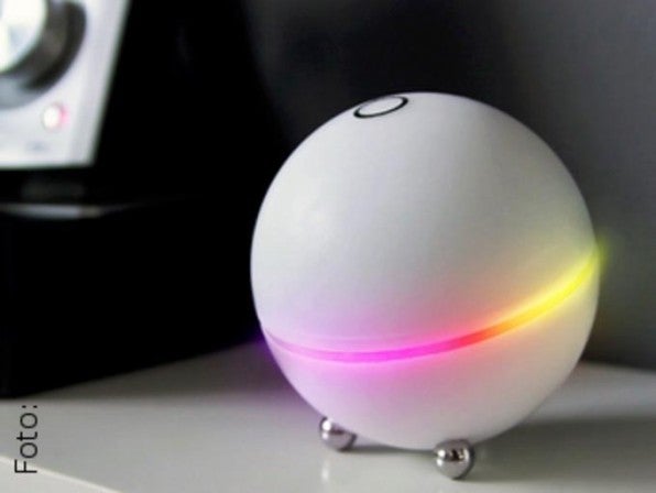 Athom will uns mit Homey einen kleinen Hausassistenten zur Seite stellen, der auf Sprachbefehl smarte Geräte steuert. Athom will uns mit Homey einen kleinen Hausassistenten zur Seite stellen, der auf Sprachbefehl smarte Geräte steuert.