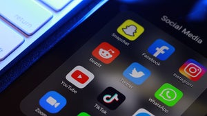 Social-Media-Monitoring: Diese Tools verschaffen dir den Überblick Social-Media-Monitoring: Diese Tools verschaffen dir den Überblick