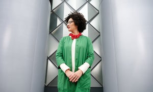 Wie baut man eine KI ohne Vorurteile?: KI-Expertin Kenza Ait Si Abbou teilt Ihre Erfahrungen