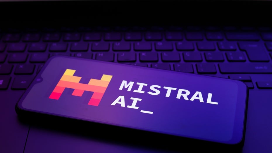 Open Source statt Blackbox: Wie Mistral die Platzhirsche aus den USA herausfordert