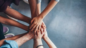 So gewinnen und halten Unternehmen Mitarbeiter im digitalen Zeitalter