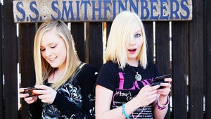 Facebook und Teenies: „Facebook ist wie das Klo, man muss drauf!” [Kolumne]