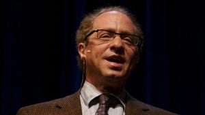 8 Zukunftsthesen von Ray Kurzweil: Ewige Jugend, selbstfahrende Autos und 100 Prozent Solarenergie