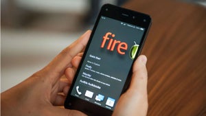 Nach Fire-Phone-Flop: Amazon soll an KI-Handy mit Alexa-Kern arbeiten