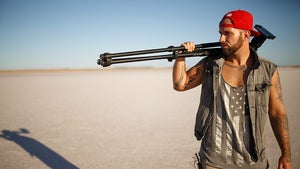 „Ich fake nichts, das ist Real-Life-Photoshop!”: Wie ein 29-Jähriger in 5 Jahren zum Foto-Star wurde