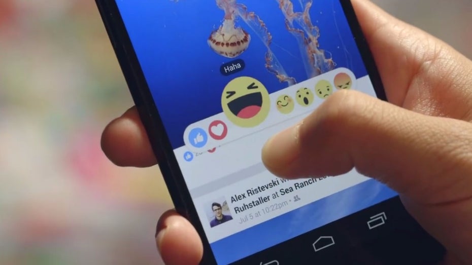 Android First: Facebook-Mitarbeiter müssen ihr iPhone zuhause lassen Android First: Facebook-Mitarbeiter müssen ihr iPhone zuhause lassen