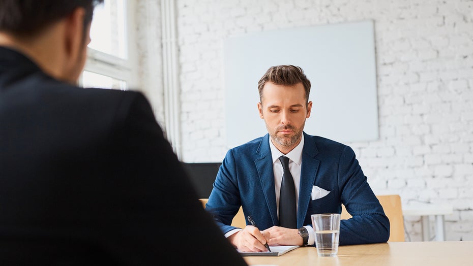 Lebenslauf: So wenig Zeit nehmen sich Personaler für dein CV