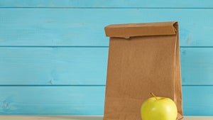 Nur 30 Minuten: 6 Tipps für die perfekte Mittagspause