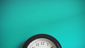 „Sinnfreier Quatsch!”: Was Agenturchefs von der Forderung halten, Halbtagsarbeit einzuführen