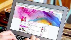 Wie Teenager Tausende von US-Dollar verdienen, indem sie Schleim über Instagram verkaufen Wie Teenager Tausende von US-Dollar verdienen, indem sie Schleim über Instagram verkaufen