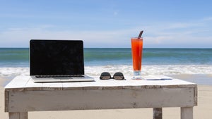 Arbeiten, wo ihr wollt: Diese Plattformen vermitteln ortsunabhängige Jobs