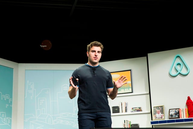 Fulminantes Börsendebüt: Airbnb schon rund 100 Milliarden wert