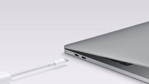Macbook Pro „lädt sich selbst” – dank USB-Typ-C-Schleife
