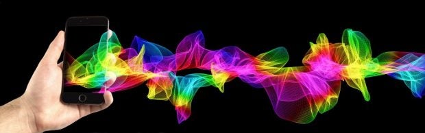 Die Spracherkennung deines Smartphones braucht die Rechenpower eines Datencenters. (Foto: Pixabay.com | Lizenz: CC Zero)