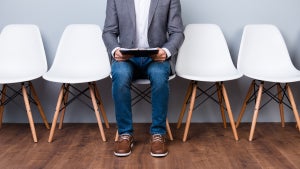 Der Schleimer, die Diva, der Nerd: Diese Kollegentypen fordern dich heraus