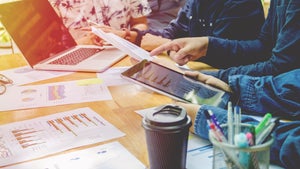 So gründest du richtig: Der neue Startup-Guide von t3n ist da!