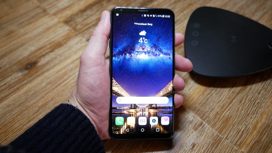 Das schicke LG V30: Im September 2017 vorgestellt, Markteintritt erst im Dezember – viel zu spät . (Foto: t3n)