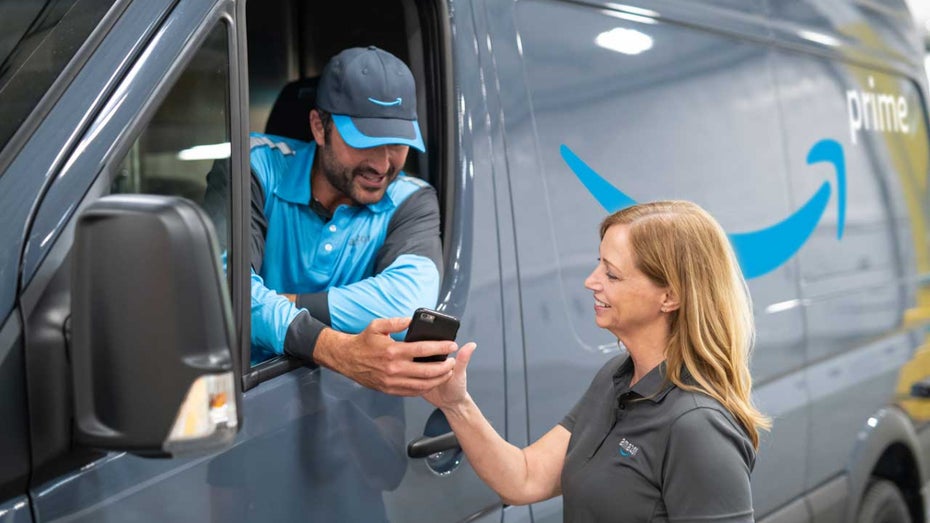 Amazon überrollt mit 20.000 Lieferfahrzeugen die Paketdienste Amazon überrollt mit 20.000 Lieferfahrzeugen die Paketdienste