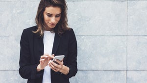 Bewerbung in 15 Sekunden – so klappt das Mobile Recruiting Bewerbung in 15 Sekunden – so klappt das Mobile Recruiting