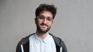 So arbeitet Oguz Yilmaz: „Ich bin ein Agenturfuzzi geworden”