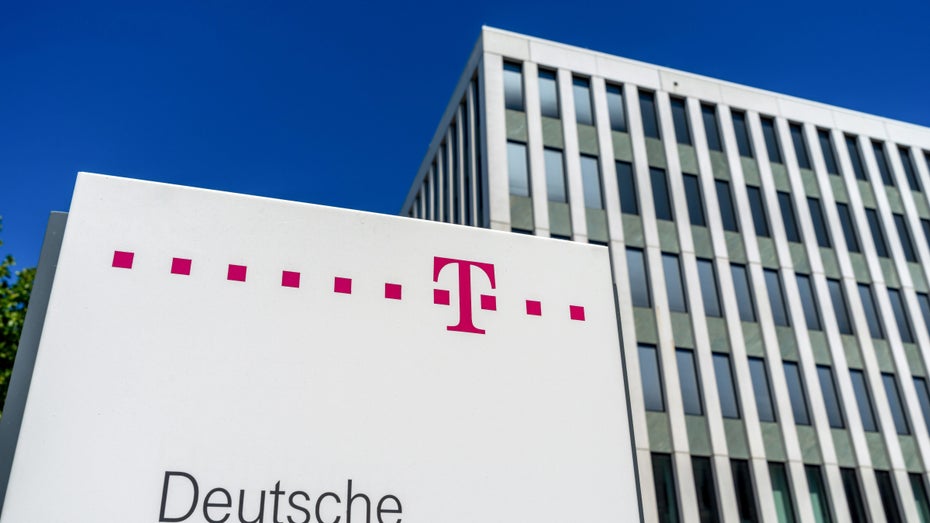 Drosselt die Telekom das Netz? Verbraucherzentrale sucht Personen mit Netzproblemen