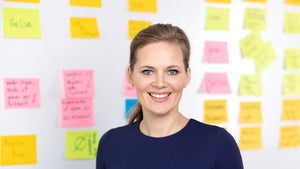 „Wir reduzieren E-Mails auf ein Minimum” – Susanne Nitzsche von Alba „Wir reduzieren E-Mails auf ein Minimum” – Susanne Nitzsche von Alba