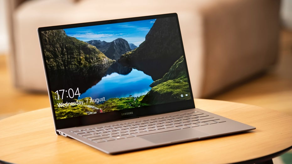 Samsung Galaxy Book S: Neues Windows-Notebook mit LTE und bis zu 24 Stunden Laufzeit ab sofort verfügbar