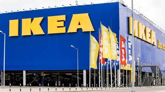 Ikea: Wie der Onlinehandel dem schwedischen Möbelhaus die Bilanz rettet