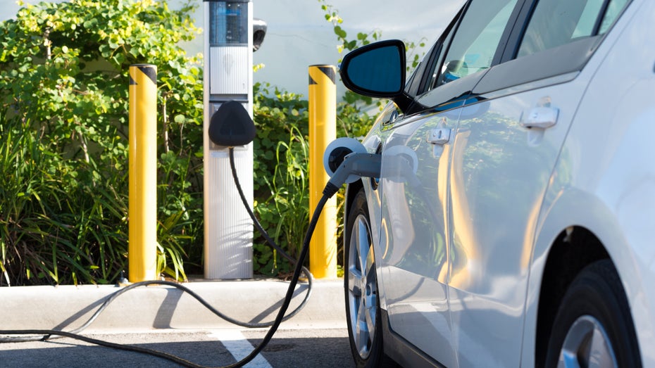 Kochsalz statt Lithium: Forschern könnte endlich ein Akku-Durchbruch gelungen sein Kochsalz statt Lithium: Forschern könnte endlich ein Akku-Durchbruch gelungen sein