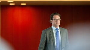 5G-Netz: So hat die Politik sich von den Mobilfunkanbietern austricksen lassen