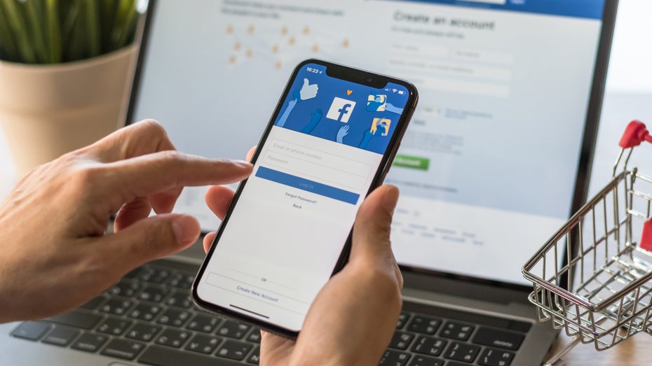 (Foto: Shutterstock) Facebook startet in Coronakrise Plattform für Online-Shops