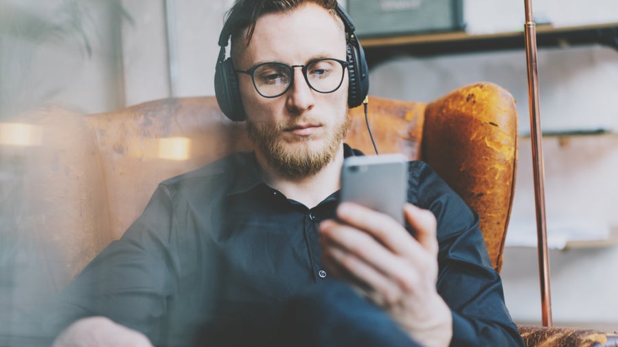 Auf der Suche nach den besten Geld- und Finanzpodcasts? Diese Website ist Gold wert