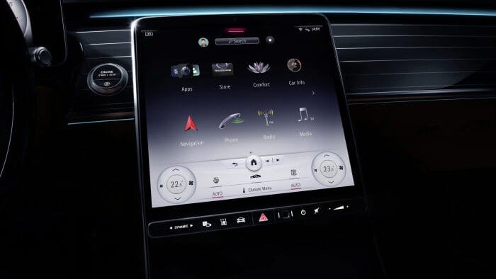 Mercedes-Benz zeigt zweite Generation seines 3D-Betriebssystems MBUX