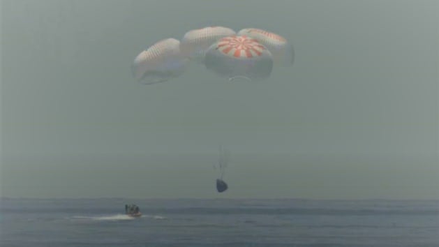 SpaceX: Crew Dragon planmäßig gelandet SpaceX: Crew Dragon planmäßig gelandet