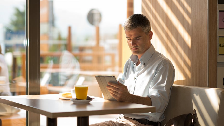 Nxtpaper: TCL stellt neue Displaytechnologie für farbige E-Reader und Tablets vor