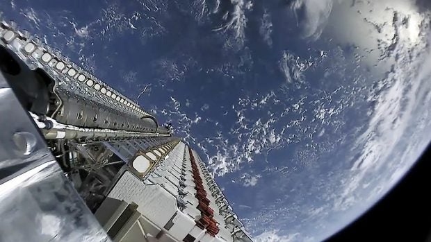 Starlink Satellit SpaceX