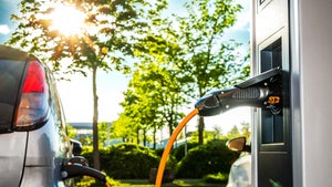 Monopolkommission schlägt Alarm: Hohe Ladepreise gefährden die Elektromobilität