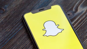 Kurz vor einer Milliarde User: Snapchat rollt zwei lang ersehnte Features aus Kurz vor einer Milliarde User: Snapchat rollt zwei lang ersehnte Features aus