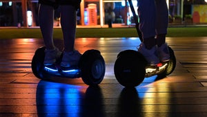 Segway-Ninebot: Den neuen E-Scooter Ninebot S Max kannst du zum Gokart machen