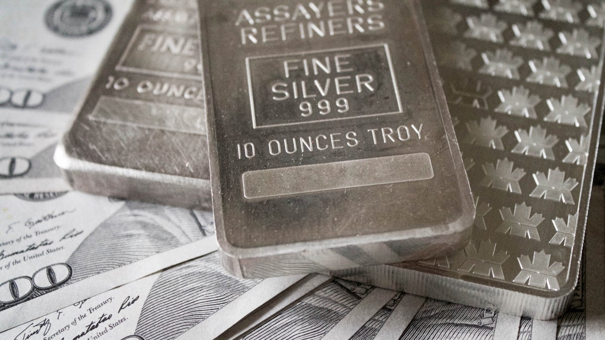 Neues Allzeithoch: Bitcoin ist jetzt mehr wert als alles Silber auf der  Welt | t3n