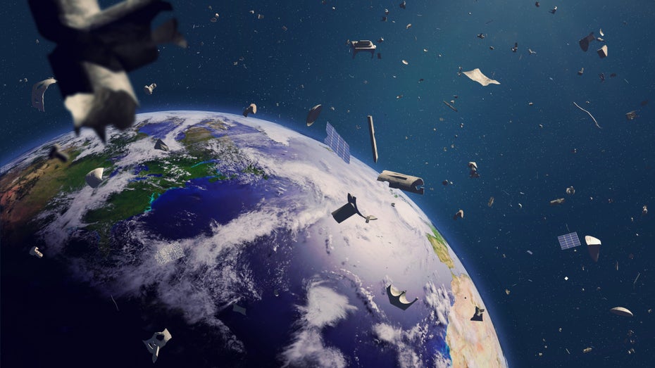 ISS: Team testet erfolgreich deutsche Gecko-Technologie gegen Weltraumschrott ISS: Team testet erfolgreich deutsche Gecko-Technologie gegen Weltraumschrott