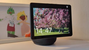 Echo Show 10 im Test: Alexa mit Drehwurm
