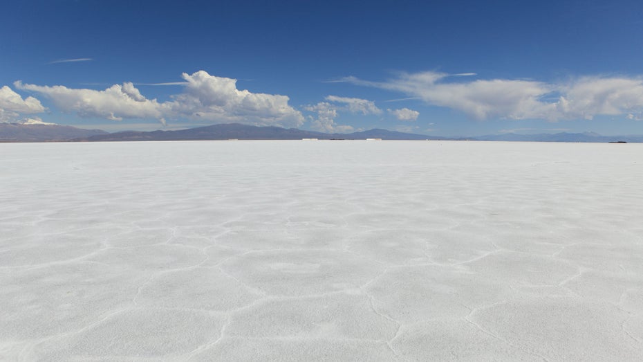 Umweltproblem Lithium-Abbau: VW, Daimler und Fairphone suchen nachhaltigere Wege