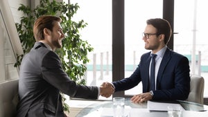 Bonding statt Bondage: Wie Marken Kundenbeziehungen aufbauen und zerstören