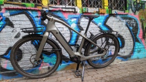 Canyon  Precede On CF 9 im Test: Das kann das Edel-Pedelec für Pendler