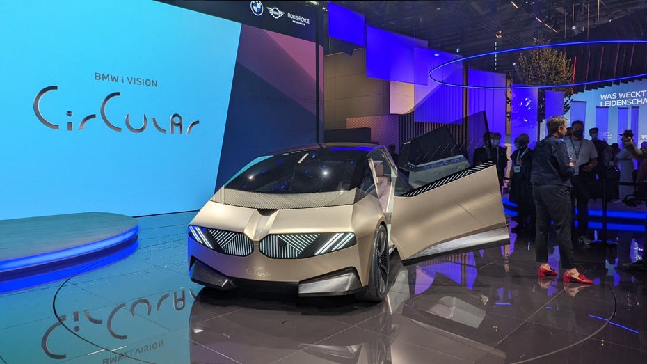 iVision Circular: BMW zeigt E-Auto aus 100 Prozent recycelten Rohstoffen