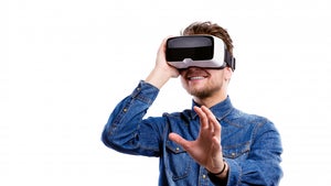 Accenture setzt beim Onboarding auf VR-Headsets Accenture setzt beim Onboarding auf VR-Headsets