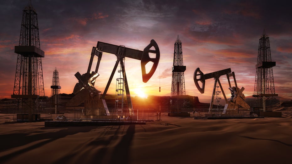Ölförderung: Fackelgas als Bitcoin-Mining-Energiequelle. (Foto: Corona Borealis Studio/Shutterstock) Fackelgas fürs Bitcoin-Mining